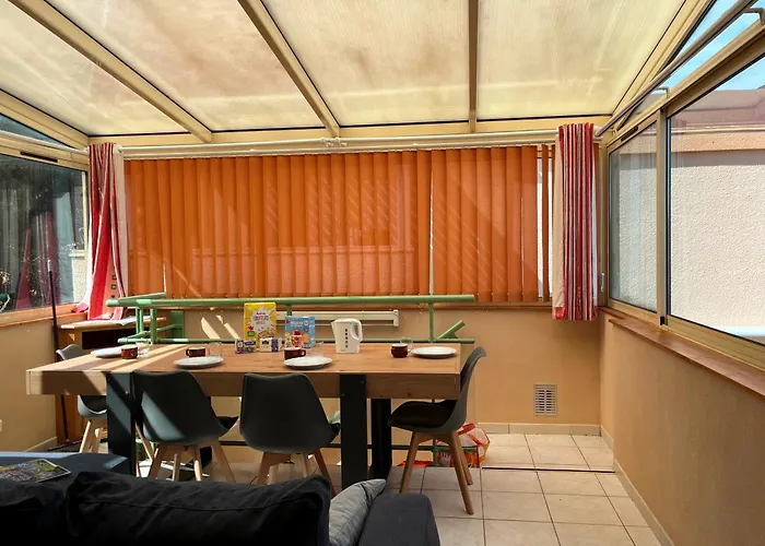 - T2 Mezzanine Climatisé - 6 Pers - Parking Proche - Fr-1-796-87 Gruissan
